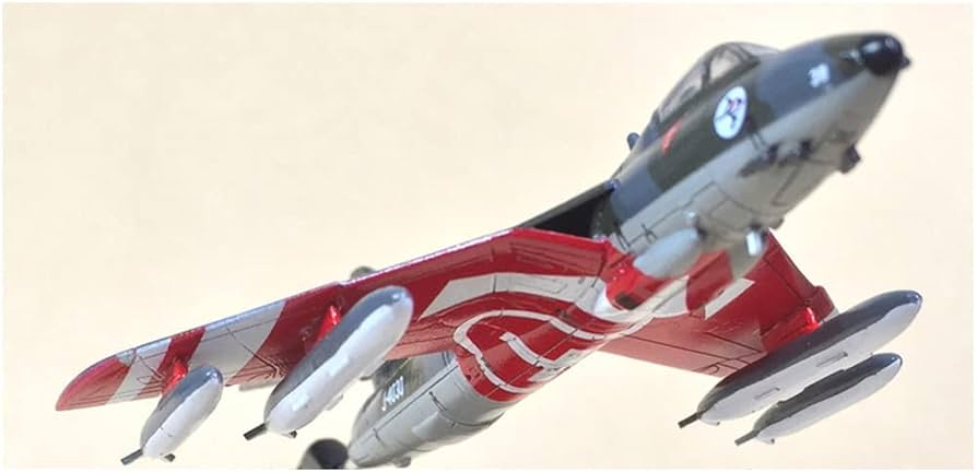Amazon | フォックスワンデザイン 1/144 スイス空軍 ホーカー